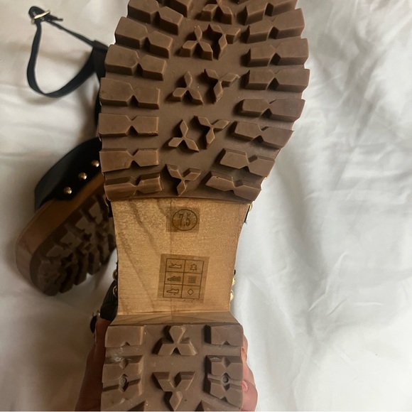 Steve Madden Wooden Clogs with Strap Size 7.5 - Picture 3 of 5